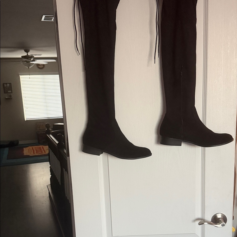Black Over-the-Knee Women's Boots